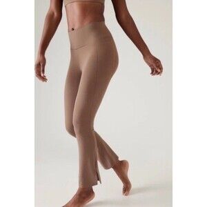 Athleta Transcend Stash Crop Straight Leg Pants XL Brown Yoga Activewear